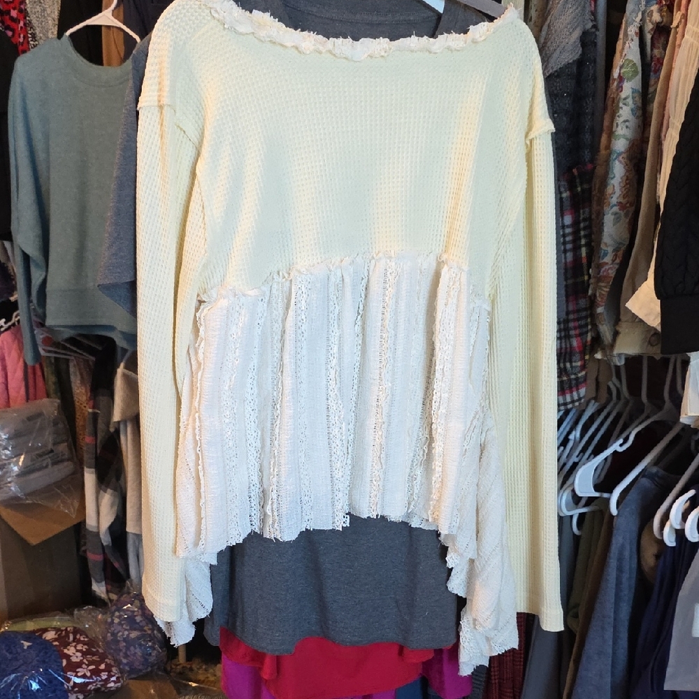 POL Cream and White Lace Trim Sweater